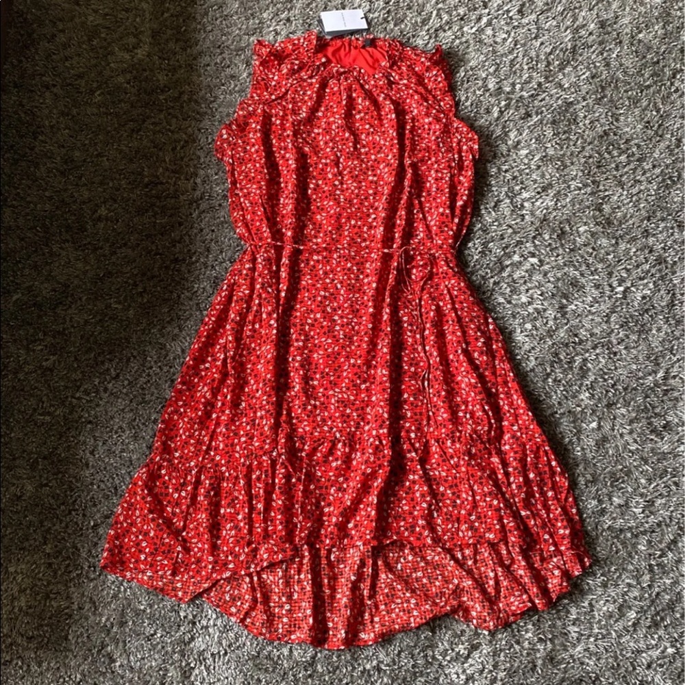 Who What Wear “Bellflower Vine” Sleeveless Dress
